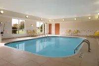 Fairfield Inn & Suites Youngstown Boardman/Poland - Pools