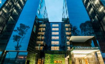 Courtyard by Marriott Bogota Airport