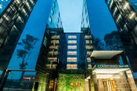 Courtyard by Marriott Bogota Airport - parking