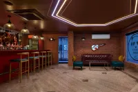 The Fern Residency Hubballi, Series by Marriott - bar