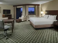 DoubleTree by Hilton Hotel San Antonio Downtown Hotels near Tobin Park
