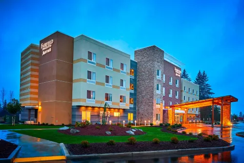 Fairfield Inn & Suites Grand Mound Centralia - parking