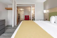 SureStay by Best Western Lewisville Dallas - parkir