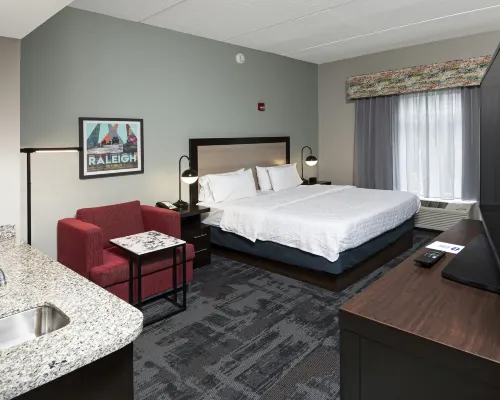 Hampton Inn & Suites Raleigh Downtown Hotels near Memorial Bell Tower