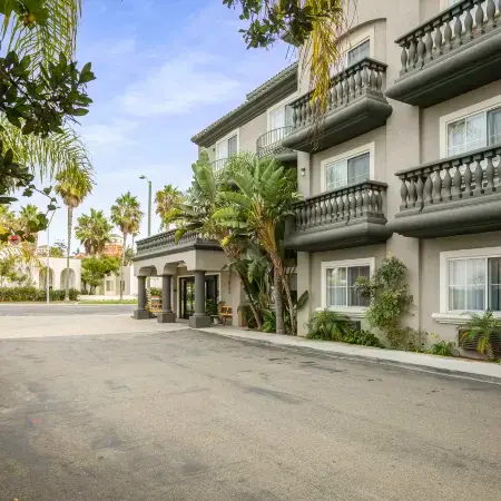 The Hotel Oceanside