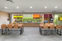 Home2 Suites by Hilton Midland East - breakfast