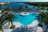 Hyatt House Naples/5th Avenue - مسبح