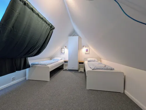mg4 Apartments - Apartments