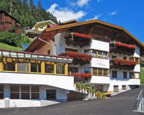 Silvia Hotels in Kappl