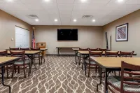 Comfort Suites Hôtels à : Wells Township