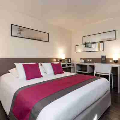 Kyriad Saint Etienne Centre Rooms