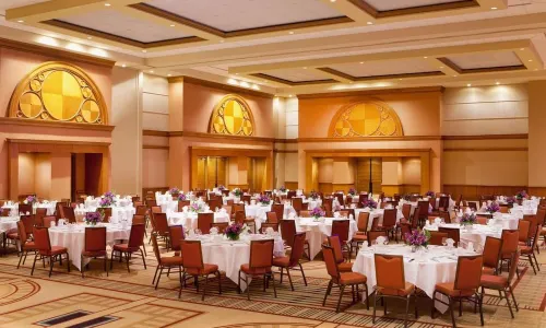 Sheraton Grand Chicago Riverwalk