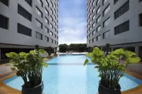 Twin Towers Hotel