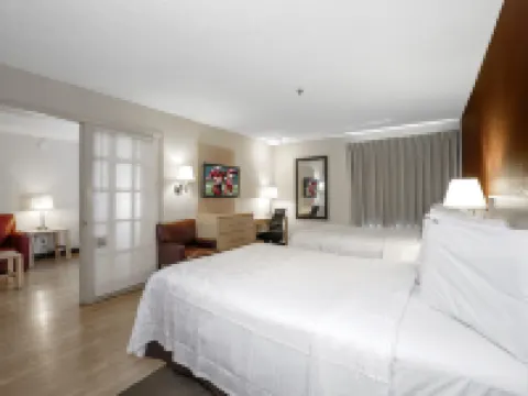 レッド ルーフ イン プラス + ゲインズビル ゲーンズビルのホテル