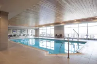 Hampton Inn & Suites St. Paul Downtown - Pools