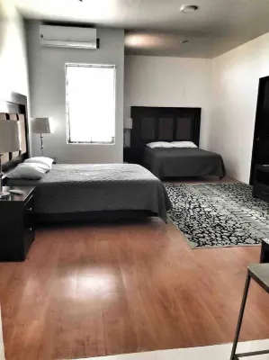 10) Large Suite for 4 People