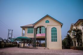 Sheilas Executive Hotel & Lodge