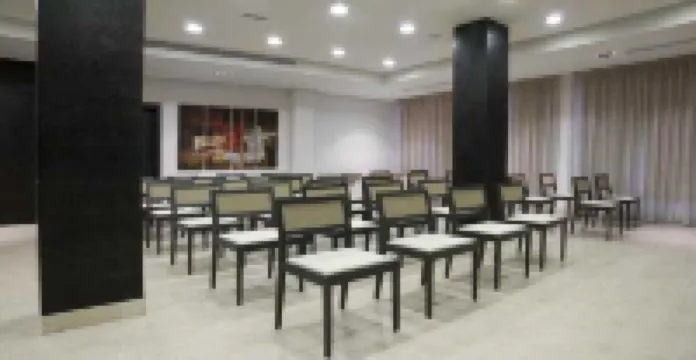Kn Hotel Arenas del Mar Adults Only