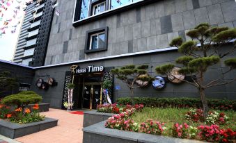 Cheonan Hound Hotel