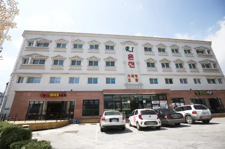 R.I Spa Hotel