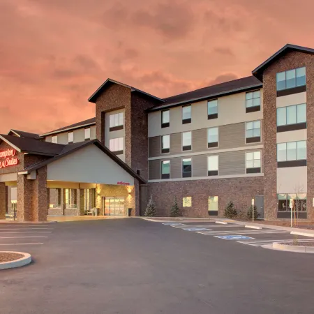 Hampton Inn & Suites Flagstaff East