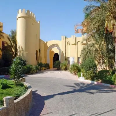Sun Palm - 4-Star