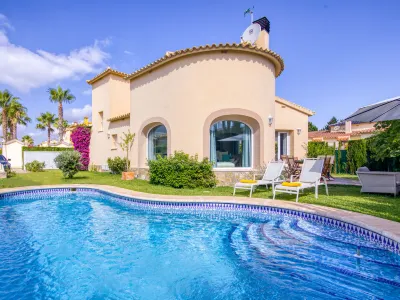 Villa Bellevie Hotels near Port d'Oliva