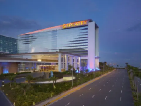 Solaire Resort Entertainment City Hotels near PLAY at Okada Manila