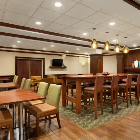 Hampton Inn Long Island-Brookhaven
