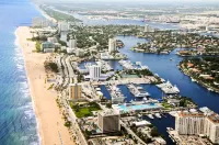 Bahia Mar Fort Lauderdale Beach - DoubleTree by Hilton Hotels near Ann's Florist and Coffee Bar