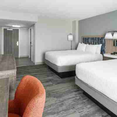 Hampton Inn & Suites Tampa/Ybor City/Downtown Rooms