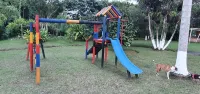Comfortable Room with 3 Double Beds in Best Area of Coffee Region