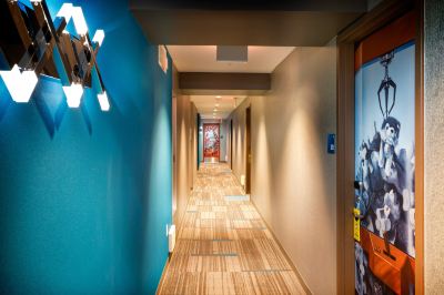 廊下 ホテル Z - ア ピース オブ パイナップル ホスピタリティの写真