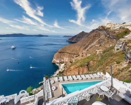 Athina Luxury Suites Hotels in Santorini