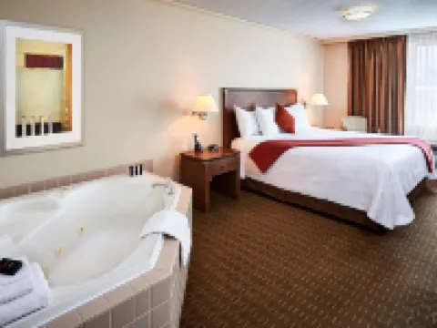 Best Western Plus Guildwood Inn Hotels in Point Edward