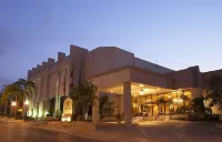 HS Hotsson Hotel Tampico فنادق في Ciudad Madero