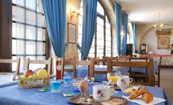 Hotel Restaurant des Thermes - Housity