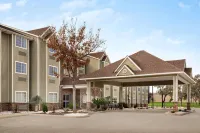 Super 8 by Wyndham San Antonio Airport North Hotels in San Antonio