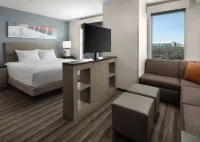 Hyatt House San Jose Airport - موقف سيارات