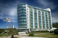 The Grand Hotel Hotels in 