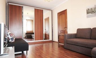 ApartLux Yaroslavskaya