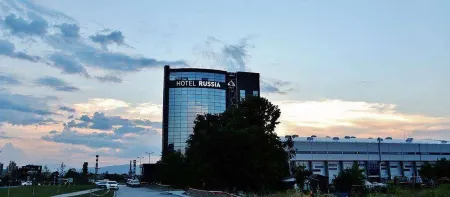 Hotel Russia Отели в г. Петровец