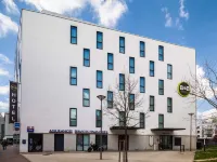 B&B Hotel Lille Tourcoing Centre فنادق في Tourcoing