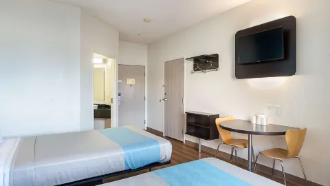 Motel 6 Page, AZ in Page