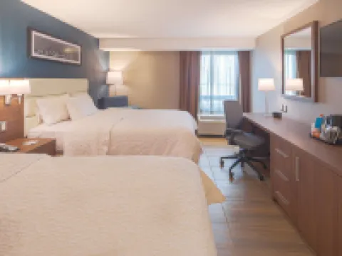 Hampton Inn by Hilton Monterrey/Galerias-Obispado Hotels near Obispado Museum