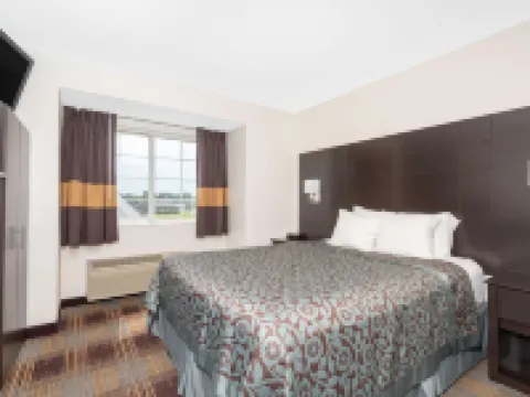 Days Inn by Wyndham Faribault Hotels in Faribault