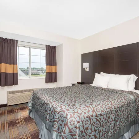 Days Inn by Wyndham Faribault