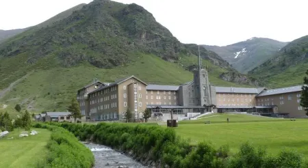Hotel Vall de Núria Отели в г. Ripolles