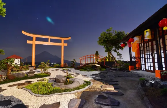 殷娜特拉特斯酒店