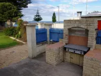Esperance Beachfront Resort Hotels in Esperance